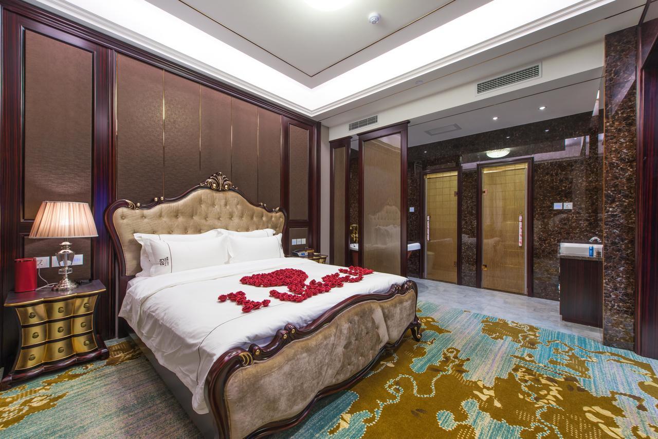 Dunhuang Isiting Hotel エクステリア 写真