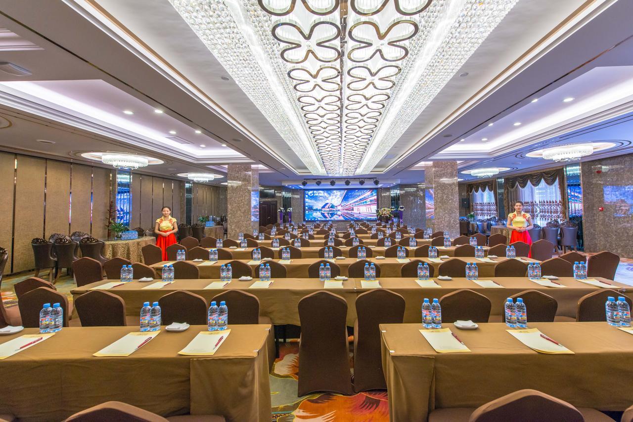 Dunhuang Isiting Hotel エクステリア 写真